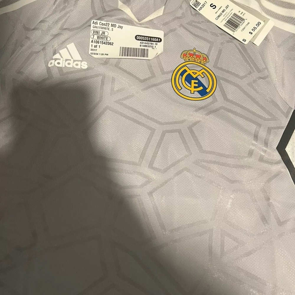 Small Real Madrid Soccer Vini Jersey